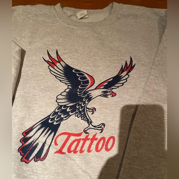 Pearl Harbour Gift Shop “tattoo” crewneck sweater - Picture 2 of 3